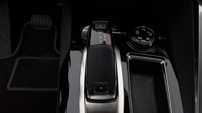 Vente en ligne Peugeot 3008  1.2 PureTech S&S 130ch Automatique/8 Allure au prix de 20 610 €