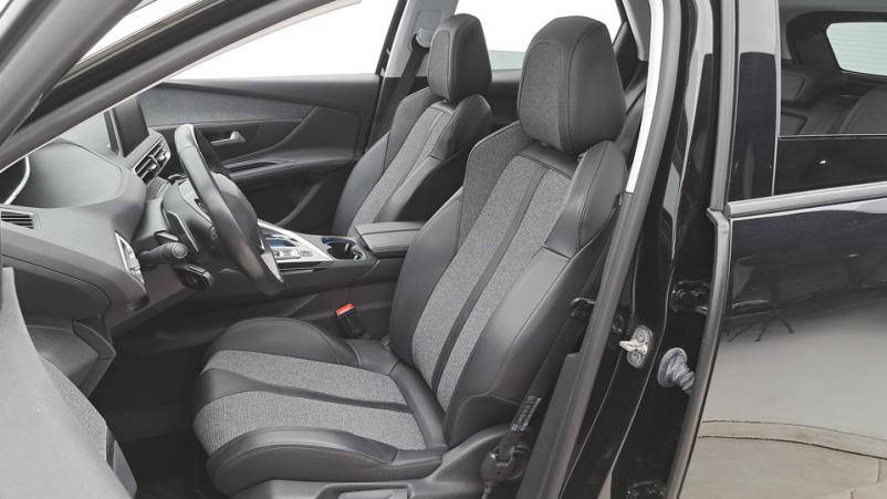 Vente en ligne Peugeot 3008  1.2 PureTech S&S 130ch Automatique/8 Allure au prix de 21 620 €