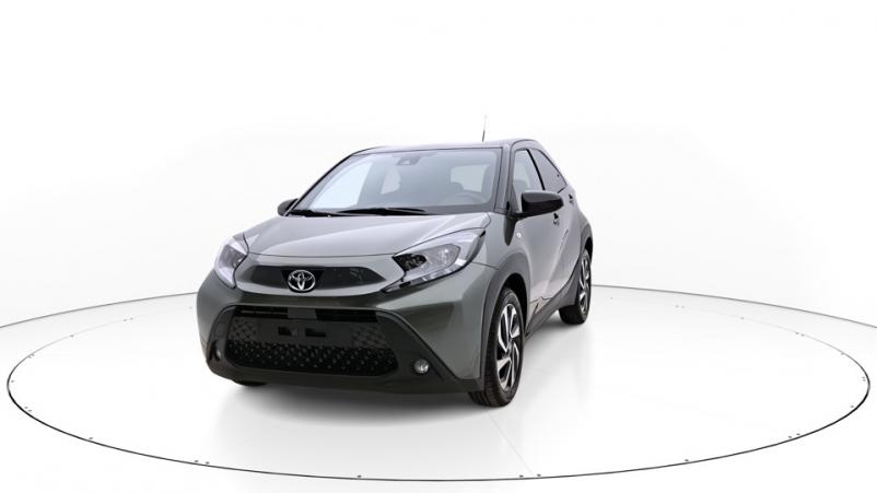 Vente en ligne Toyota Aygo  1.0 VVTi 72ch Automatique/1 Design au prix de 18 070 €