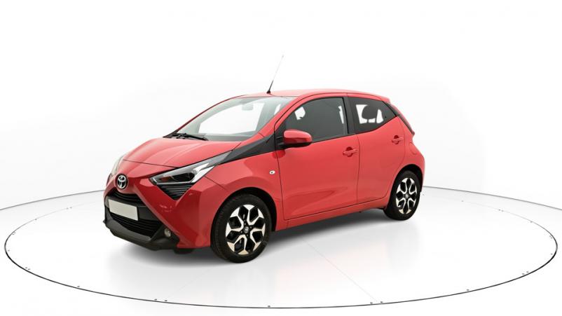 Vente en ligne Toyota Aygo 5P 1.0 VVTi 72ch Automatique/5 X-play au prix de 14 010 €