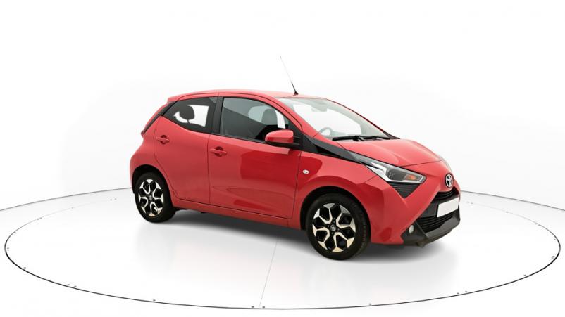 Vente en ligne Toyota Aygo 5P 1.0 VVTi 72ch Automatique/5 X-play au prix de 14 010 €