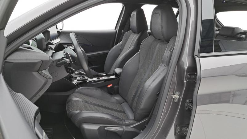 Vente en ligne Peugeot 208  1.2 PureTech S&S 130ch Automatique/8 Gt au prix de 19 090 €