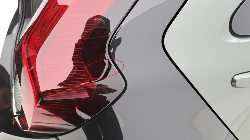 Vente en ligne Toyota Aygo  1.0 VVTi 72ch Automatique/1 Design au prix de 18 070 €