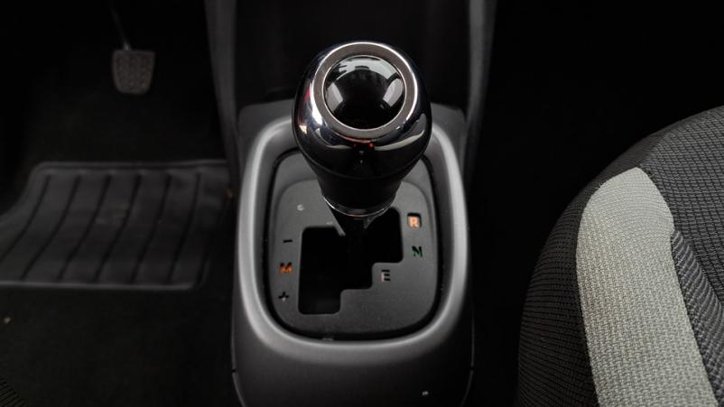 Vente en ligne Toyota Aygo 5P 1.0 VVTi 72ch Automatique/5 X-play au prix de 14 010 €