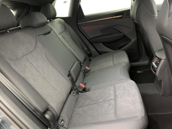 Vente en ligne Cupra Terramar 1.5 eHybrid 204 ch DSG6 V au prix de 44 780 €