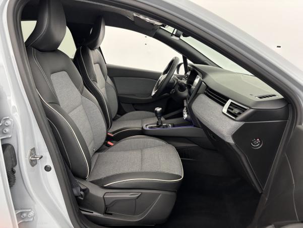 Vente en ligne Renault Clio 1.0 TCe 90ch Techno au prix de 16 990 €
