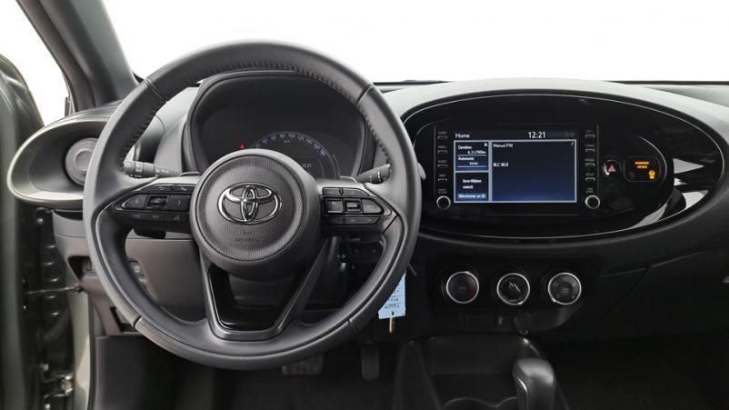 Vente en ligne Toyota Aygo  1.0 VVTi 72ch Automatique/1 Design au prix de 18 070 €