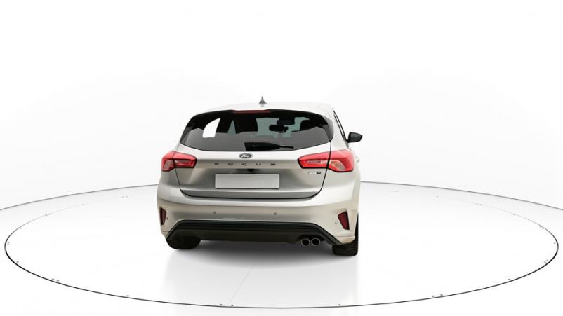 Vente en ligne Ford Focus 5P 1.0 EcoBoost mHEV 155ch Manuelle/6 St-line x au prix de 20 910 €