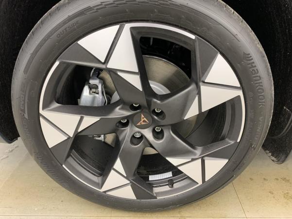 Vente en ligne Cupra Terramar 1.5 eHybrid 204 ch DSG6 V au prix de 44 780 €