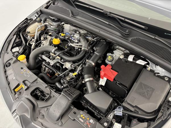 Vente en ligne Renault Clio 1.0 TCe 90ch Techno au prix de 16 990 €
