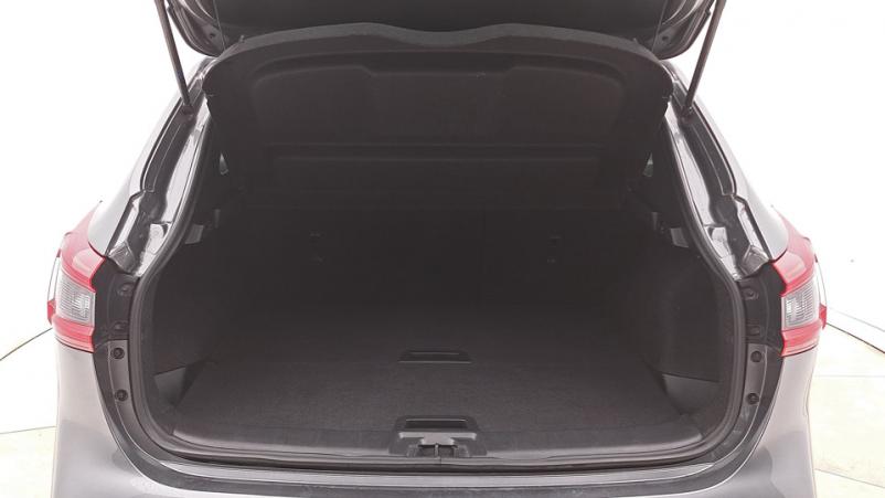 Vente en ligne Nissan Qashqai 3  1.3 DIG-T 140ch Manuelle/6 N-connecta au prix de 17 560 €