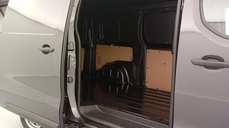 Vente en ligne Citroën Jumpy Fourgon M BLUEHDI 145 BVM6 au prix de 28 810 €