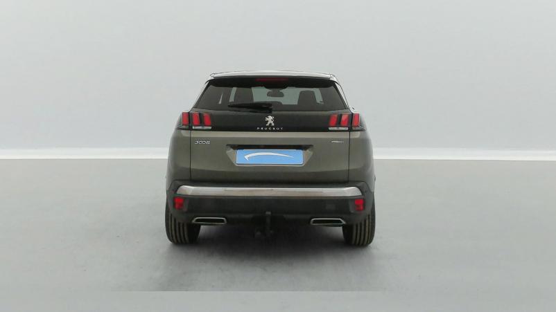 Vente en ligne Peugeot 3008 1.5 BlueHDi 130ch GT Line EAT8 + Attelage au prix de 20 980 €