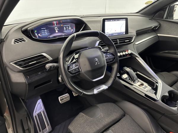 Vente en ligne Peugeot 3008 1.5 BlueHDi 130ch GT Line EAT8 + Attelage au prix de 20 980 €