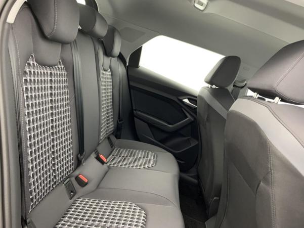 Vente en ligne Audi A1 30 TFSI 116 CH S TRONIC 7 ADVANCED au prix de 29 950 €