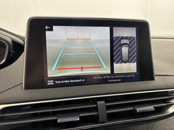 Vente en ligne Peugeot 3008 1.5 BlueHDi 130ch GT Line EAT8 + Attelage au prix de 20 980 €