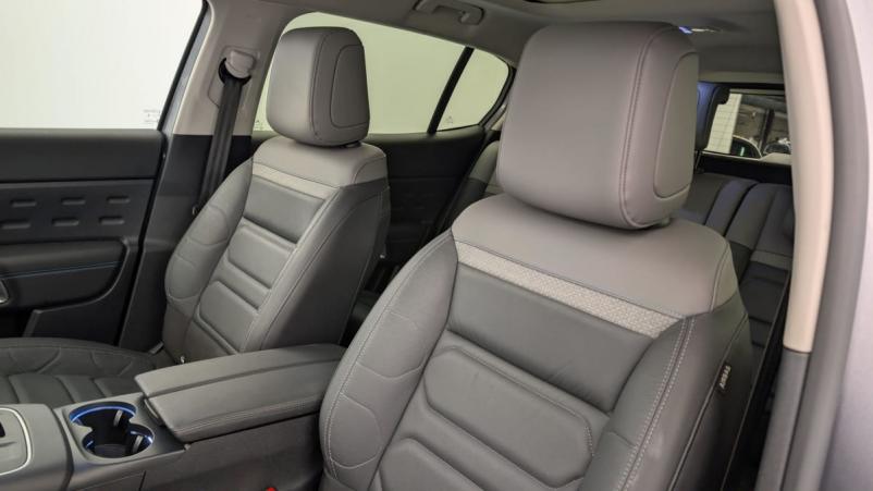 Vente en ligne Citroën C5 Aircross PureTech 130 S S EAT8 Shine Pack au prix de 25 410 €