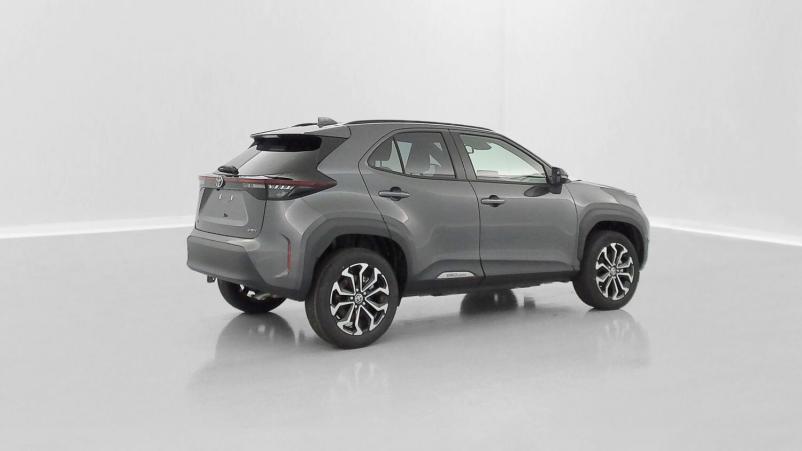 Vente en ligne Toyota Yaris Cross Yaris cross 1.5 Hybride 130h Design e-CVT au prix de 28 010 €