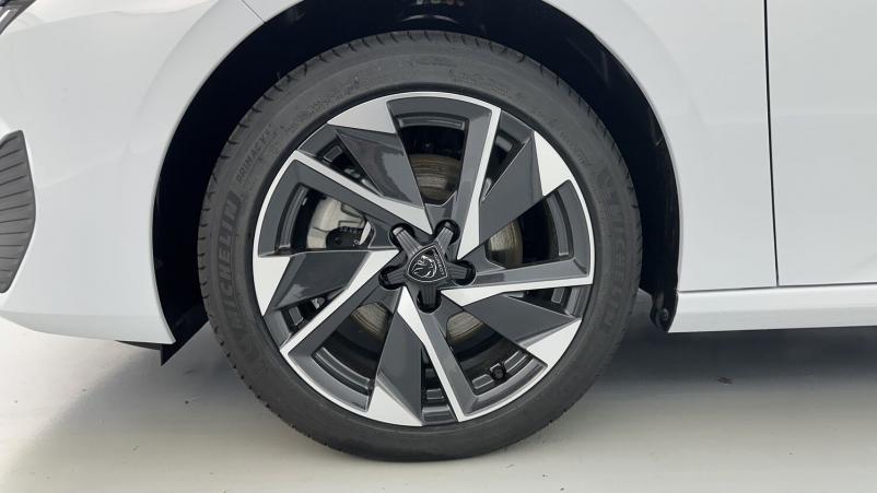 Vente en ligne Peugeot 308 308 III 1.5 BlueHDi 130ch Allure EAT8 au prix de 28 010 €