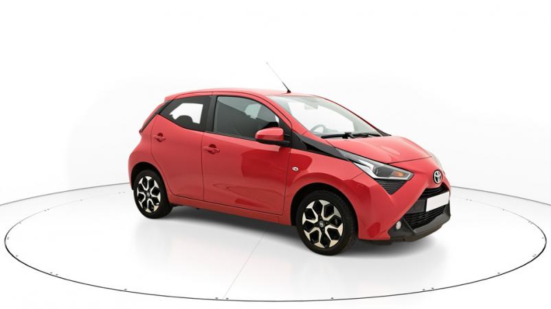 Vente en ligne Toyota Aygo 5P 1.0 VVTi 72ch Automatique/5 X-play au prix de 14 520 €