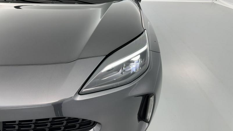 Vente en ligne Toyota Yaris Cross Yaris cross 1.5 Hybride 130h Design e-CVT au prix de 28 010 €