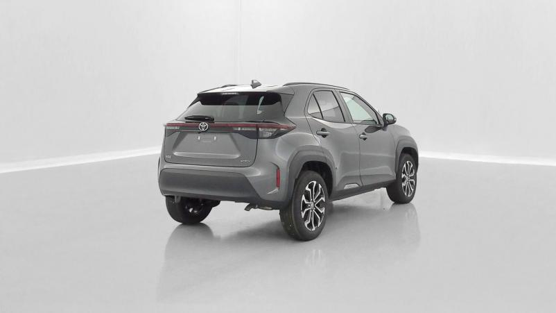 Vente en ligne Toyota Yaris Cross Yaris cross 1.5 Hybride 130h Design e-CVT au prix de 28 010 €