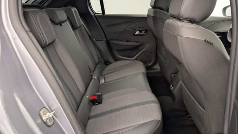 Vente en ligne Peugeot 208 50 KWH 136CH ALLURE au prix de 20 260 €