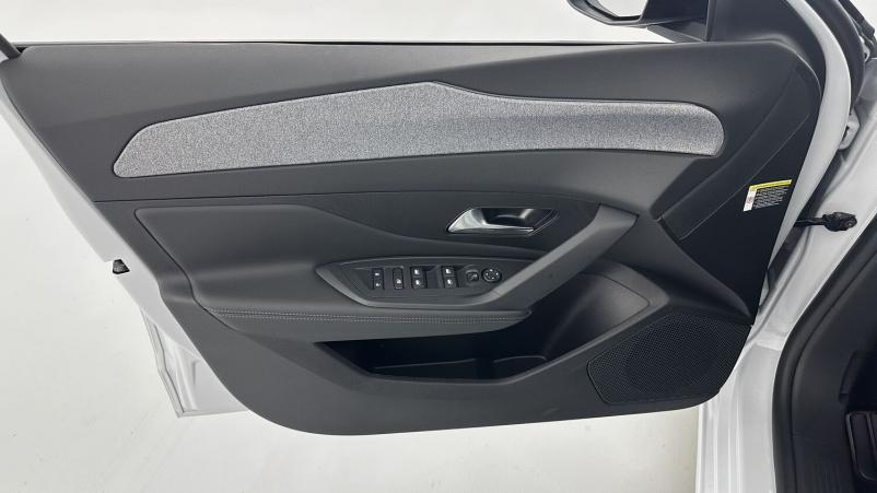 Vente en ligne Peugeot 308 308 III 1.5 BlueHDi 130ch Allure EAT8 au prix de 28 010 €