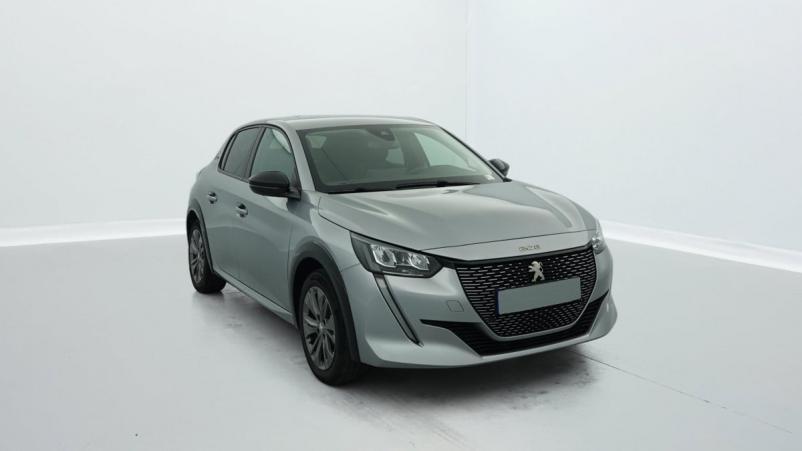 Vente en ligne Peugeot 208 50 KWH 136CH ALLURE au prix de 20 260 €