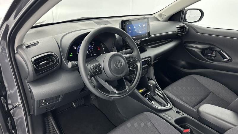 Vente en ligne Toyota Yaris Yaris Hybride 116h Design e-CVT au prix de 25 700 €