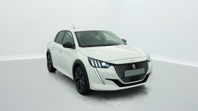 Vente en ligne Peugeot 208 50 KWH 136CH GT au prix de 25 210 €
