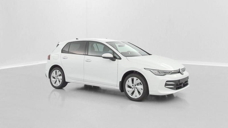 Vente en ligne Volkswagen Golf Golf VIII 1.5 eTSI EVO2 150ch Life Plus DSG7 au prix de 33 200 €
