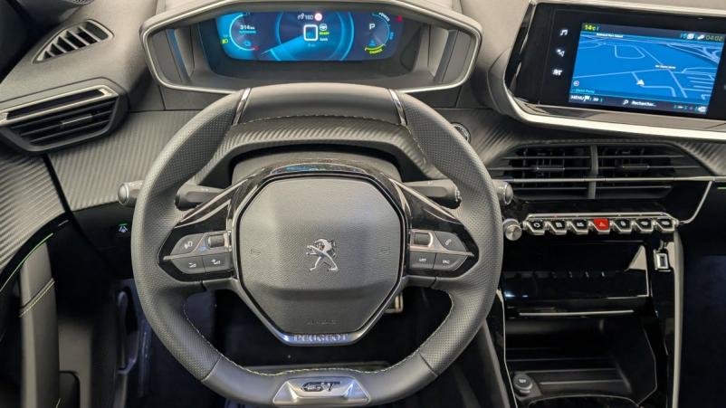 Vente en ligne Peugeot 208 50 KWH 136CH GT au prix de 24 800 €