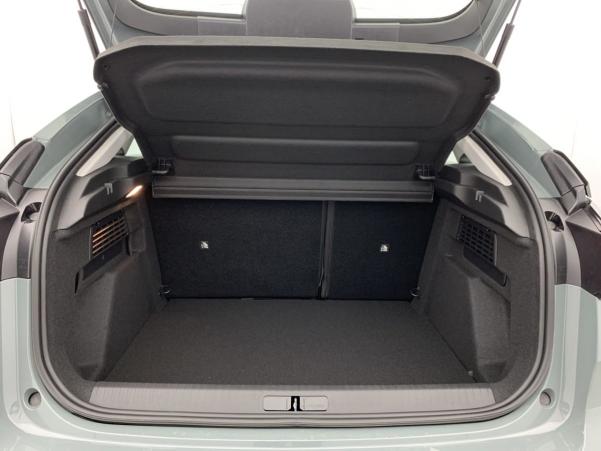 Vente en ligne Citroën C4 HYBRIDE 136 E-DCS6 PLUS au prix de 23 150 €