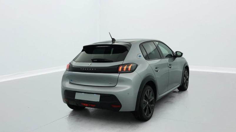 Vente en ligne Peugeot 208 50 KWH 136CH GT au prix de 24 800 €
