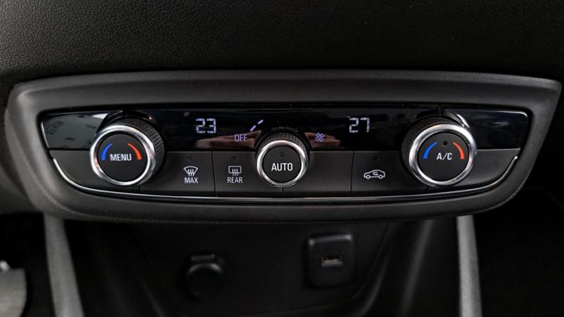 Vente en ligne Opel Crossland X  1.2 Turbo 110ch Manuelle/6 Elegance au prix de 16 550 €