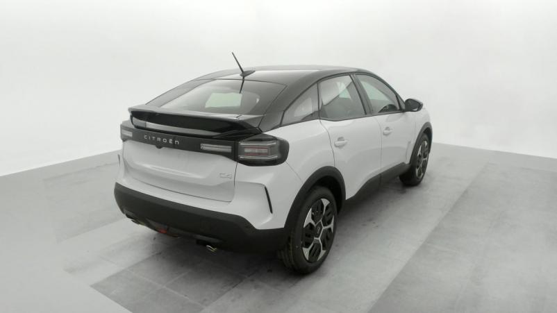 Vente en ligne Citroën C4 HYBRIDE 136 E-DCS6 PLUS au prix de 23 150 €