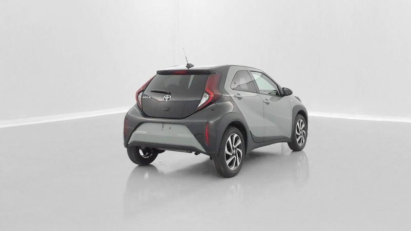 Vente en ligne Toyota Aygo Aygo x 1.0 VVT-i 72ch Design au prix de 17 400 €