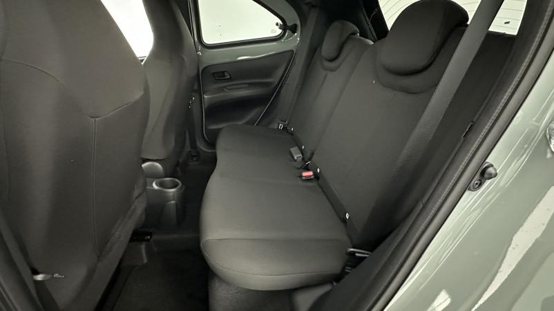 Vente en ligne Toyota Aygo Aygo x 1.0 VVT-i 72ch Design au prix de 17 400 €