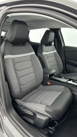 Vente en ligne Citroën C4 C4 III 1.5 BlueHDi 130ch Plus EAT8 au prix de 24 410 €