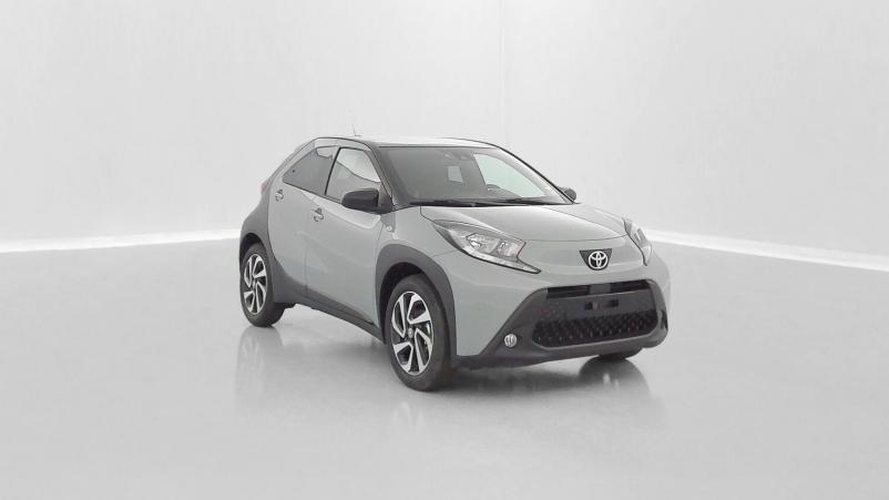 Vente en ligne Toyota Aygo Aygo x 1.0 VVT-i 72ch Design au prix de 17 400 €