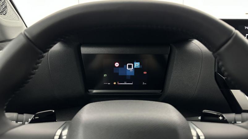 Vente en ligne Citroën C4 C4 III 1.5 BlueHDi 130ch Plus EAT8 au prix de 24 410 €
