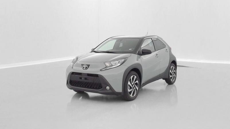 Vente en ligne Toyota Aygo Aygo x 1.0 VVT-i 72ch Design au prix de 17 400 €
