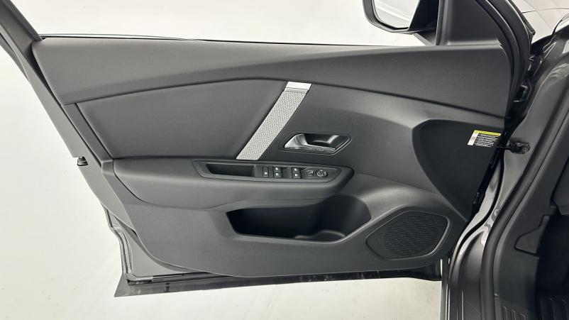 Vente en ligne Citroën C4 C4 III 1.5 BlueHDi 130ch Plus EAT8 au prix de 24 410 €