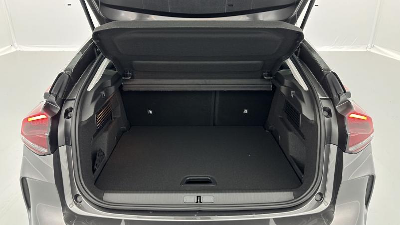 Vente en ligne Citroën C4 C4 III 1.5 BlueHDi 130ch Plus EAT8 au prix de 24 410 €