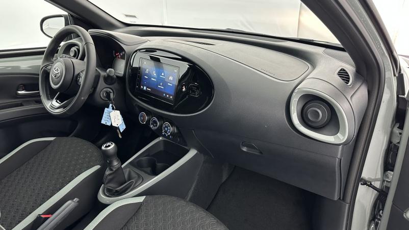Vente en ligne Toyota Aygo Aygo x 1.0 VVT-i 72ch Design au prix de 17 400 €