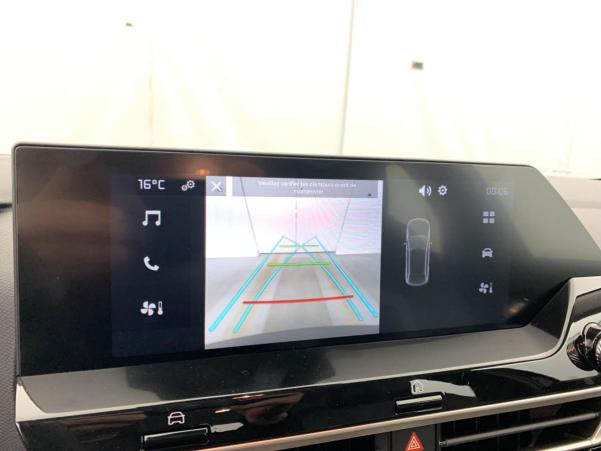 Vente en ligne Citroën C4 HYBRIDE 136 E-DCS6 PLUS au prix de 23 150 €
