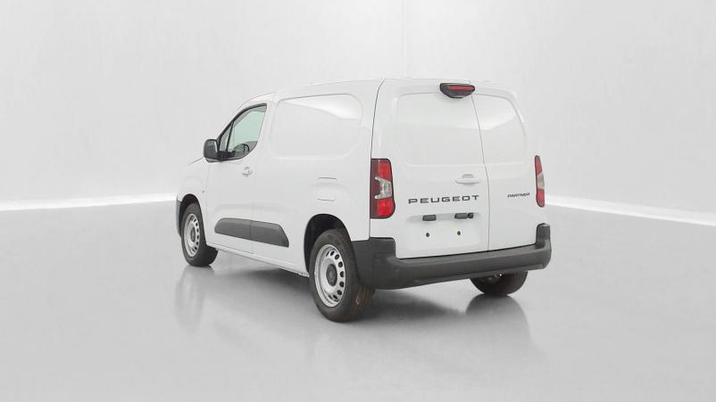 Vente en ligne Peugeot Partner Fourgon Partner III M 650kg BlueHDi 130ch EAT8 au prix de 26 580 €