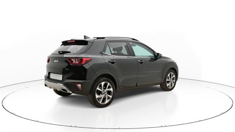 Vente en ligne Kia Stonic  1.0 T-GDI MHEV 120ch Manuelle/6 Gt line au prix de 16 550 €