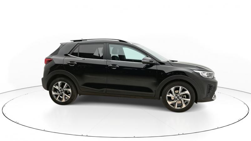 Vente en ligne Kia Stonic  1.0 T-GDI MHEV 120ch Manuelle/6 Gt line au prix de 16 550 €